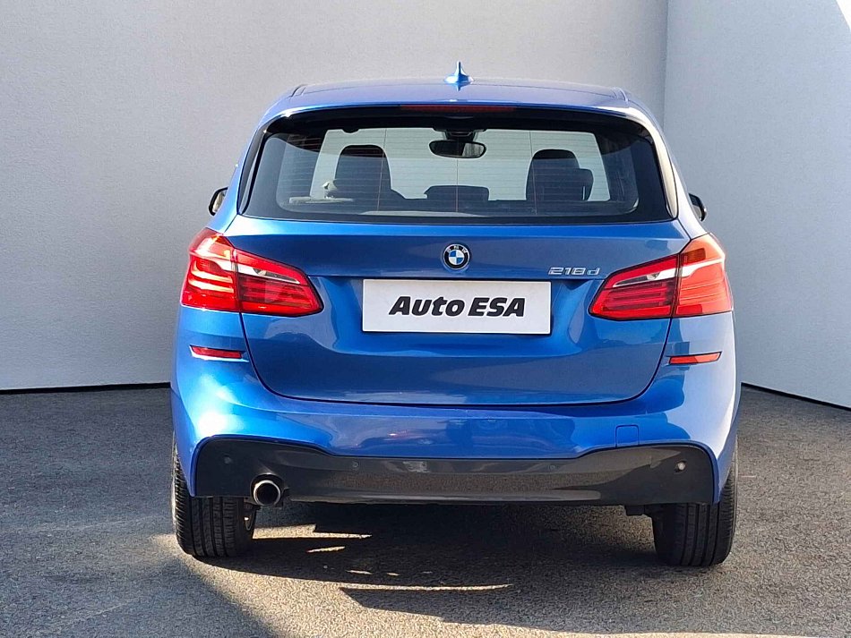 BMW Řada 2 2.0 D  218d