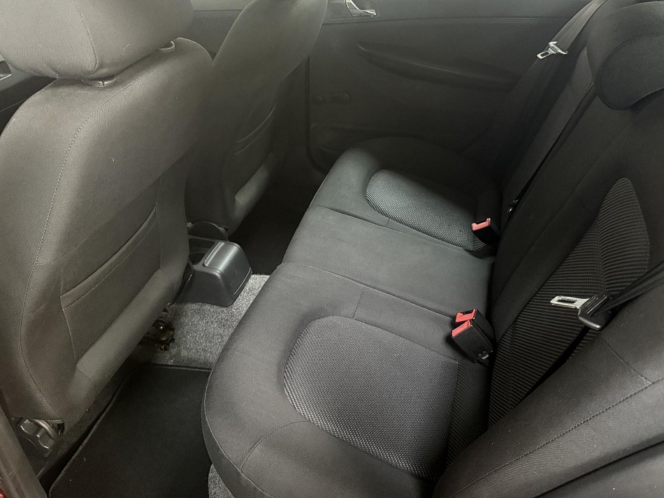 Škoda Fabia I 1.2 12V 