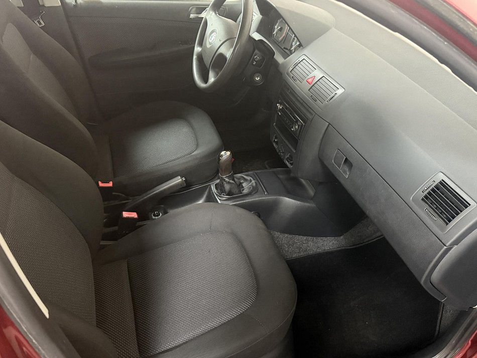 Škoda Fabia I 1.2 12V 