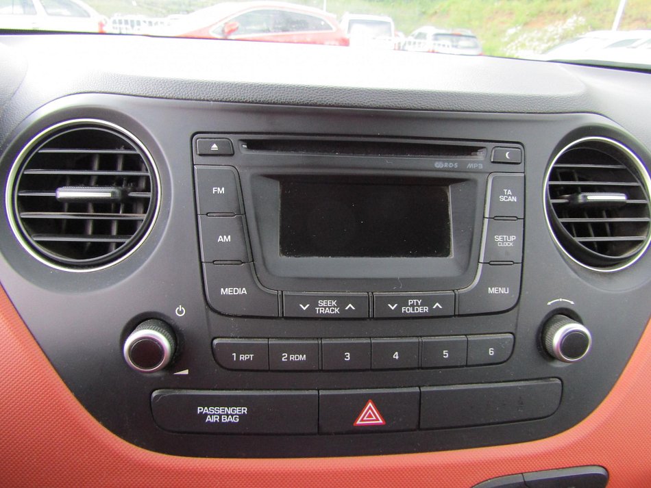 Hyundai I10 1.0i 