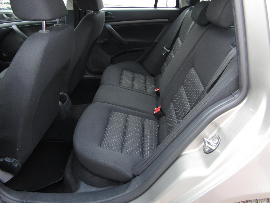 Škoda Octavia II 1.6 TDi 