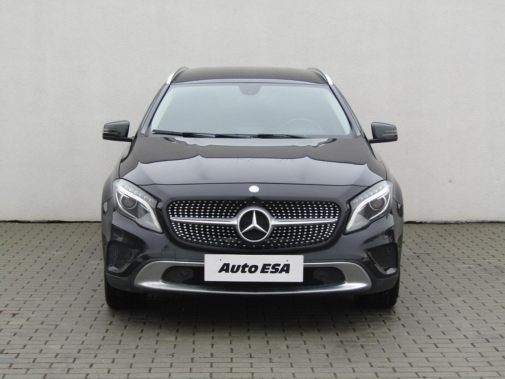 Mercedes-Benz GLA 2.2 CDi  220 CDi