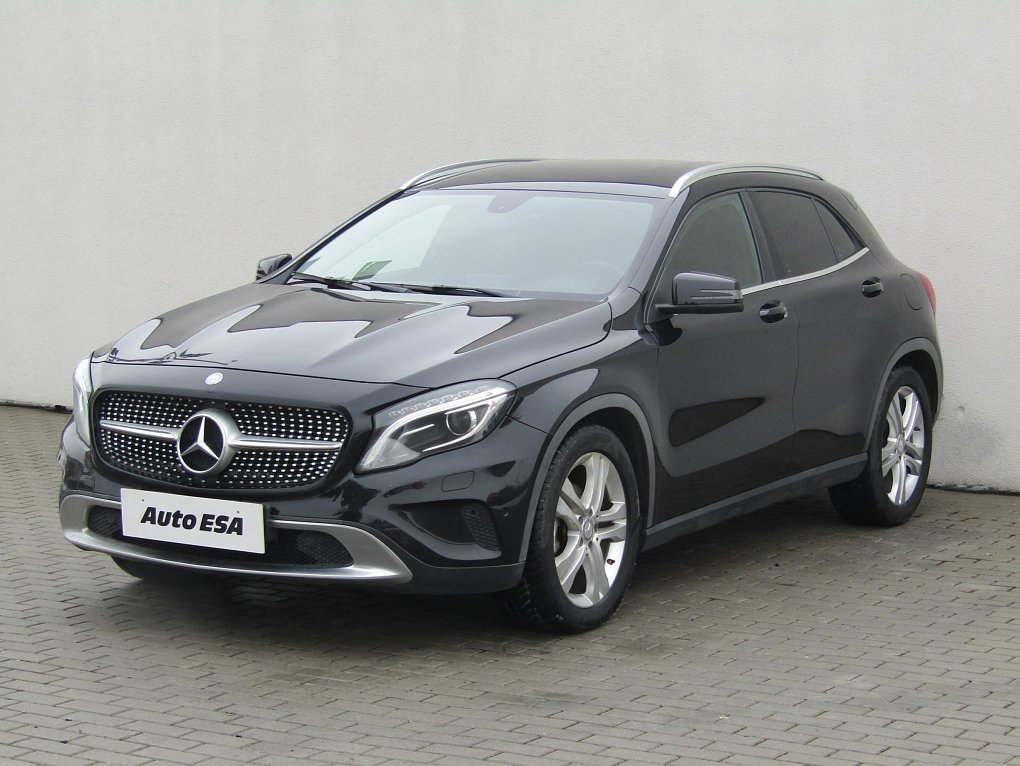 Mercedes-Benz GLA 2.2 CDi  220 CDi