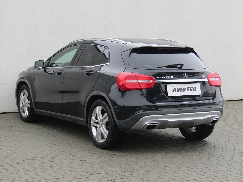 Mercedes-Benz GLA 2.2 CDi  220 CDi