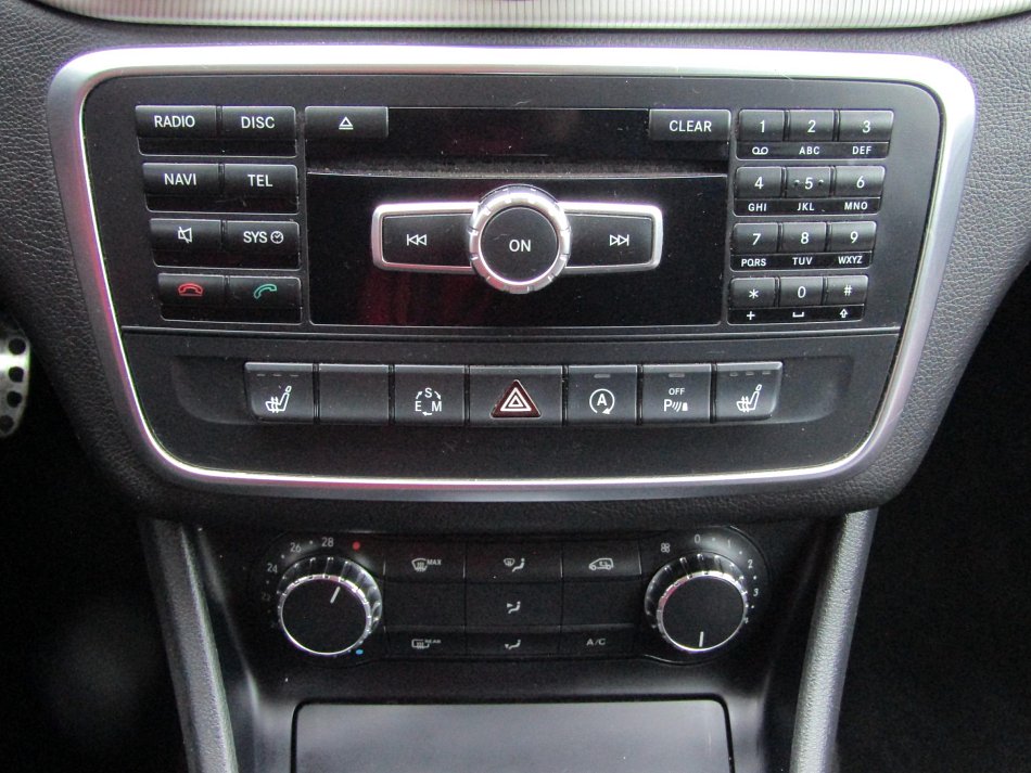 Mercedes-Benz GLA 2.2D 