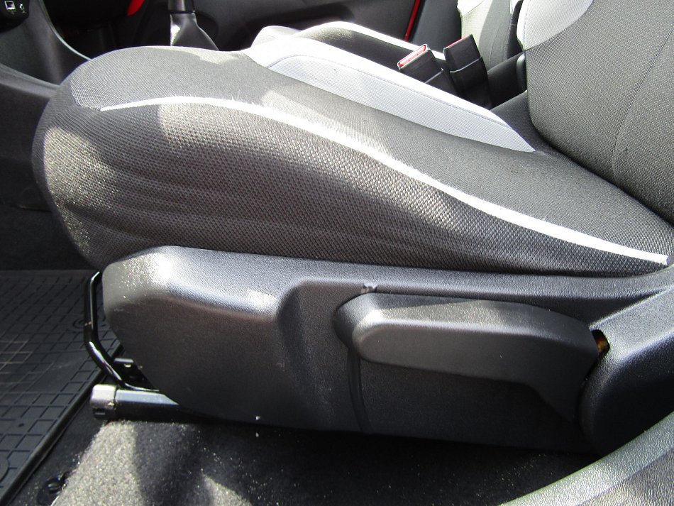Toyota Aygo 1.0 VVT-i X-play