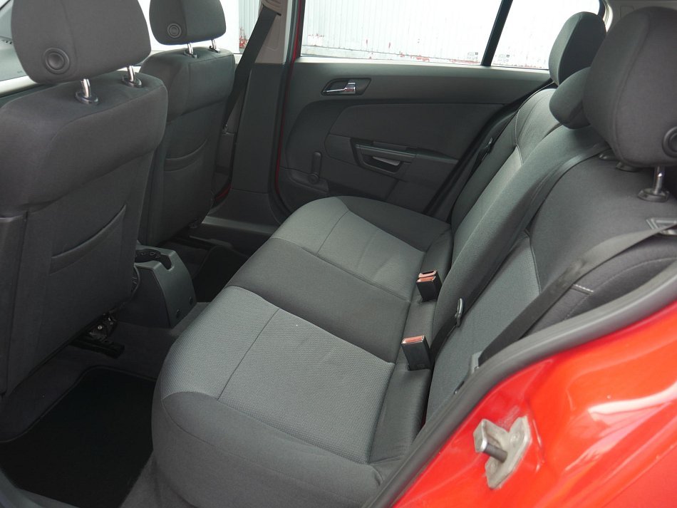Opel Astra 1.6 i 