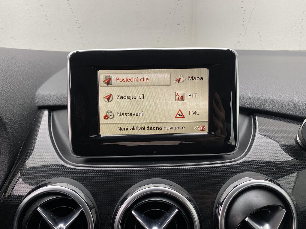 Mercedes-Benz Třída B 1.6i  B200