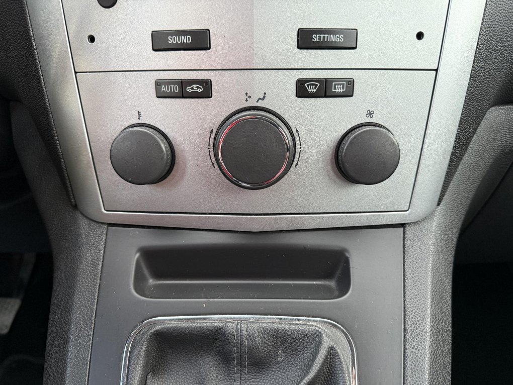 Opel Zafira 1.6i 