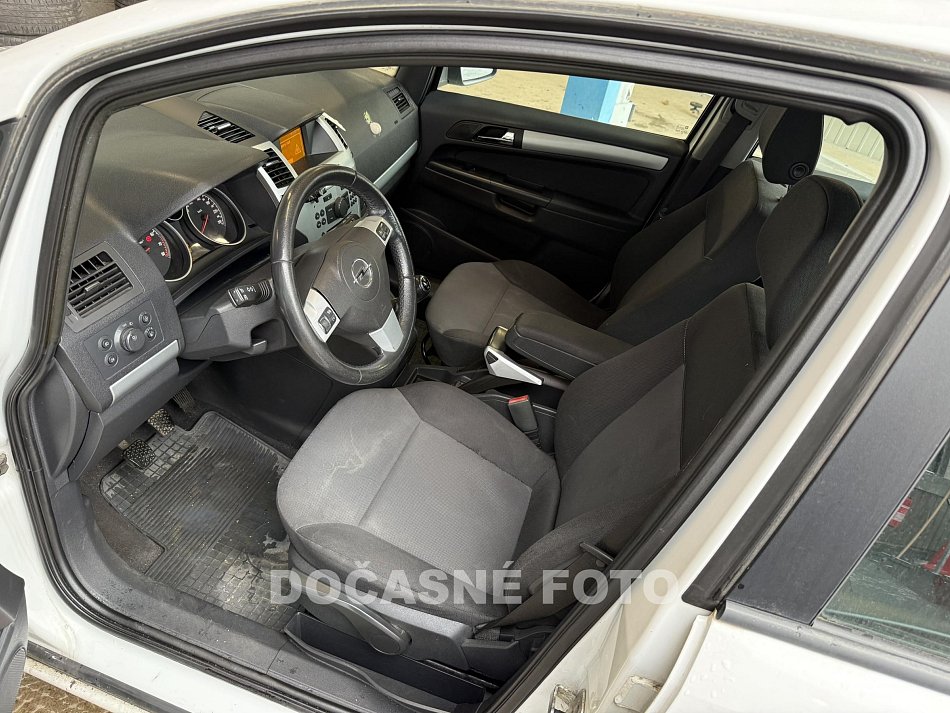 Opel Zafira 1.6i 