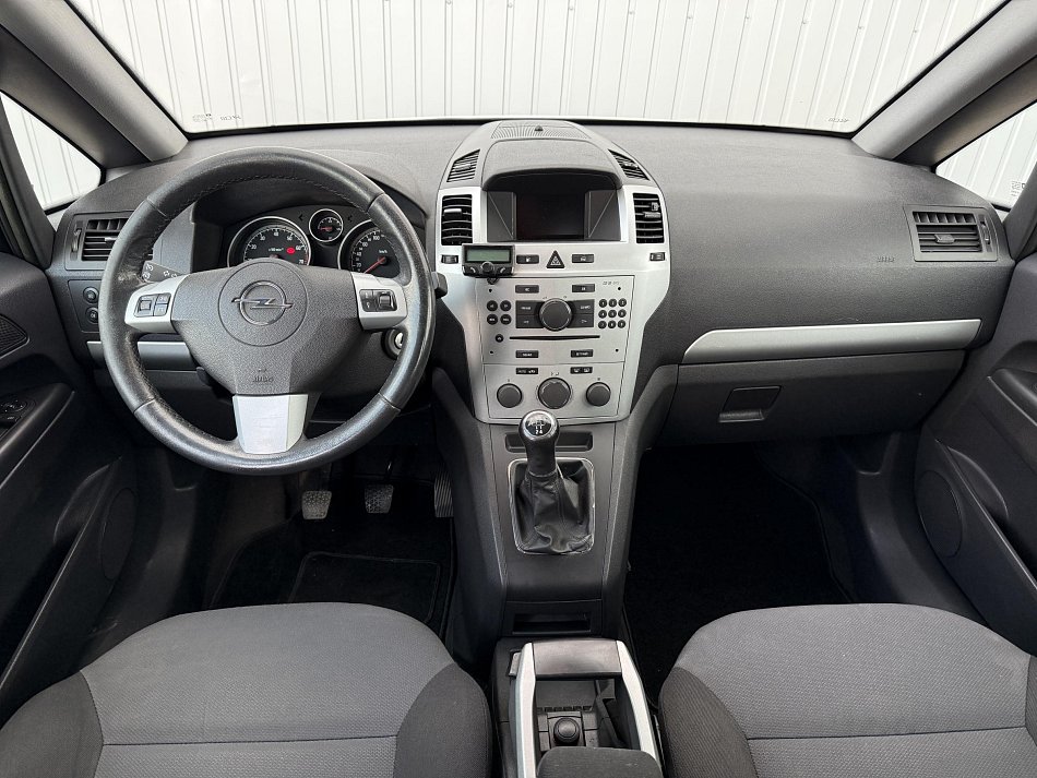Opel Zafira 1.6i 