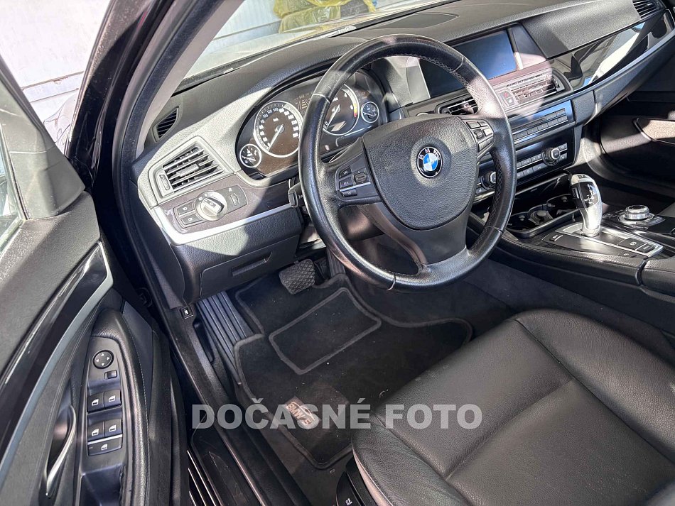 BMW Řada 5 3.0 d  525d