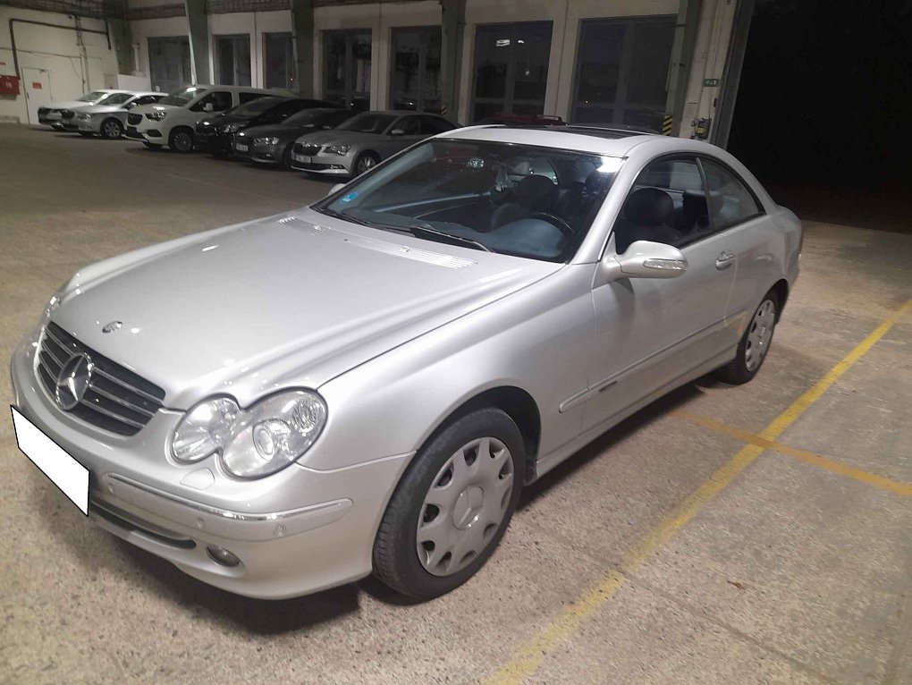 Mercedes-Benz CLK 3.2 i  320