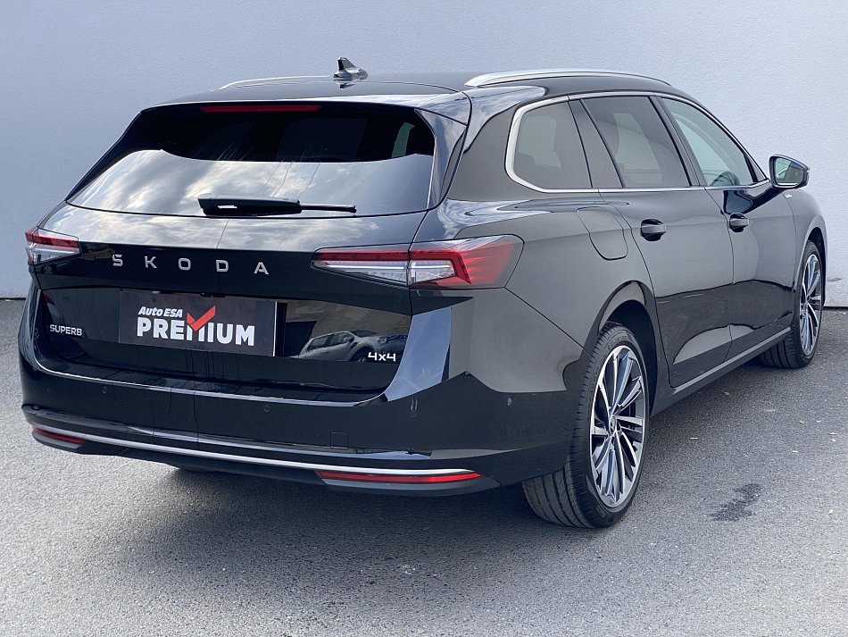 Škoda Superb IV 2.0 TSi L&K 4x4