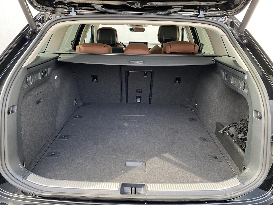 Škoda Superb IV 2.0 TSi L&K 4x4