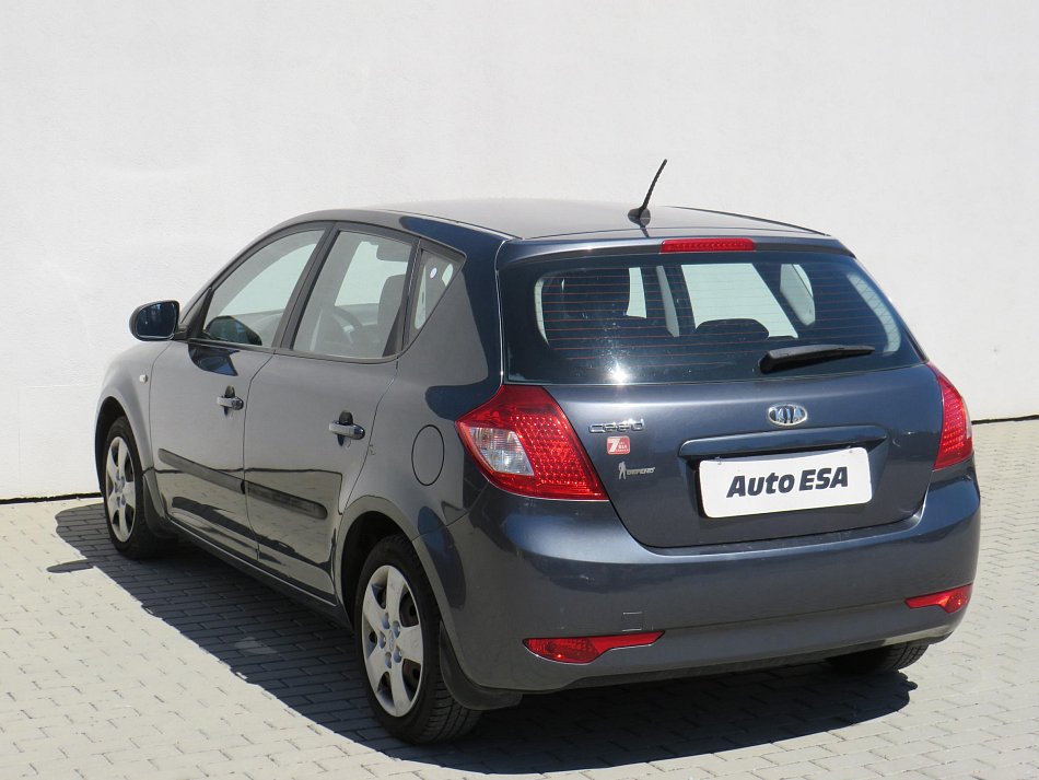 Kia Ceed 1.4i 