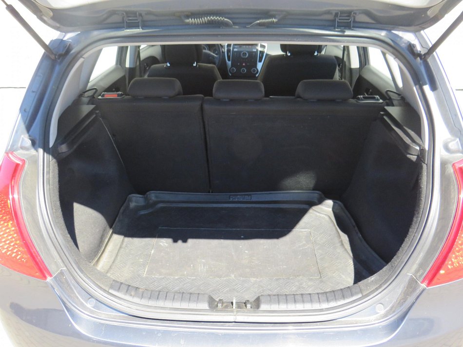 Kia Ceed 1.4i 