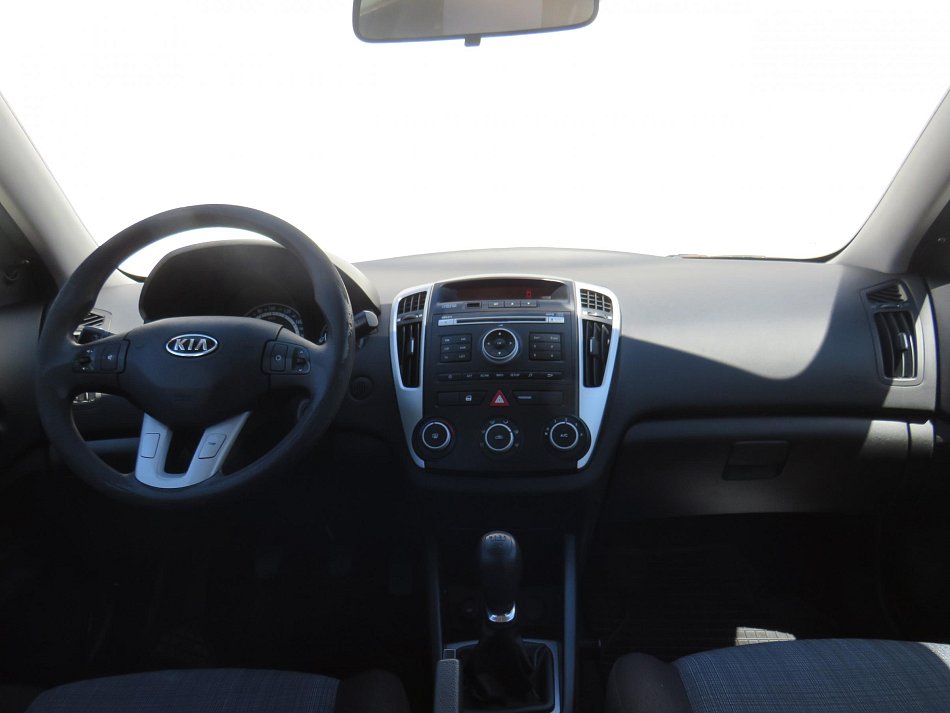 Kia Ceed 1.4i 