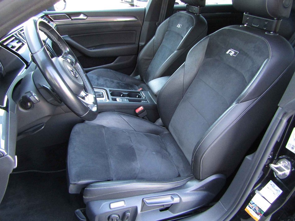 Volkswagen Arteon 2.0 TSI R-Line