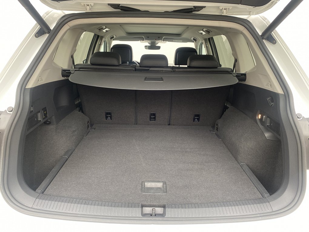 Volkswagen Tiguan Allspace  2.0 TDi Highline 4X4