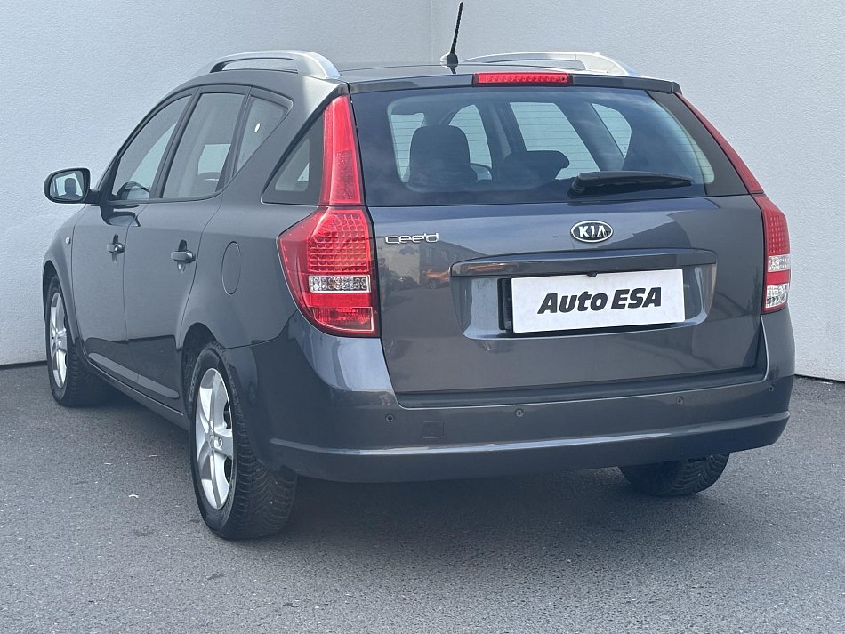 Kia Ceed 1.4CVVT Edition