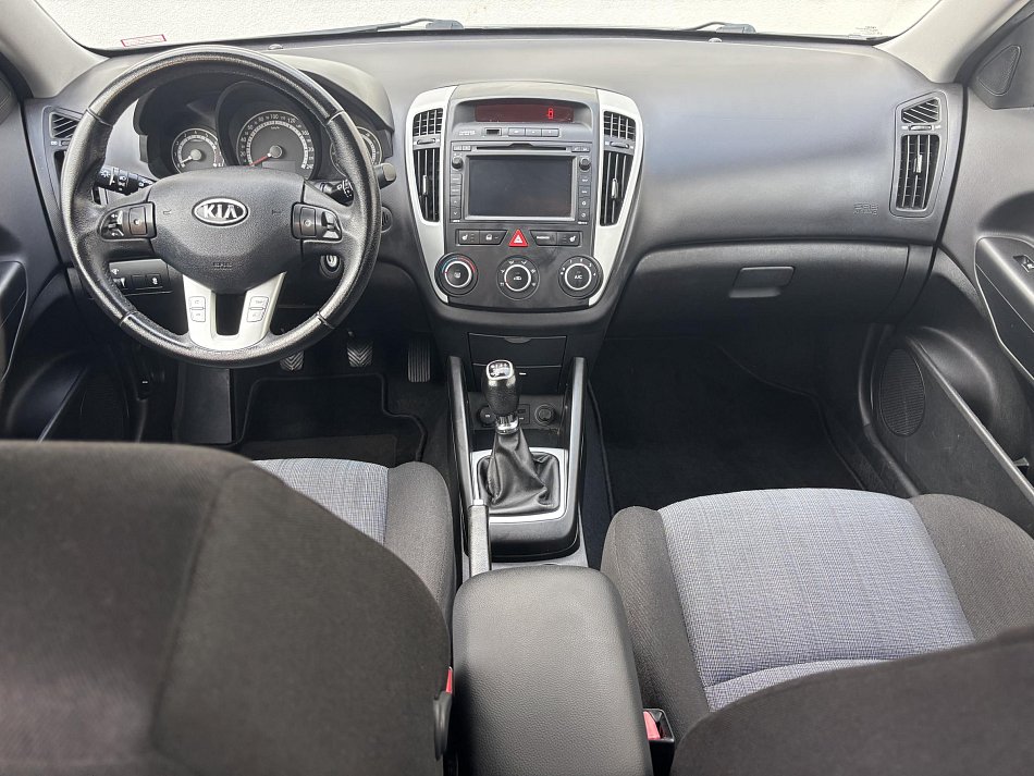 Kia Ceed 1.4CVVT Edition