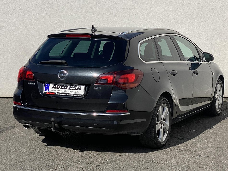 Opel Astra 2.0 CDTi Sport
