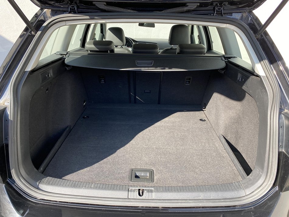 Volkswagen Golf 1.2 TSi 