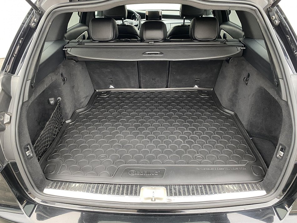 Mercedes-Benz Třída C 1.6  C 200