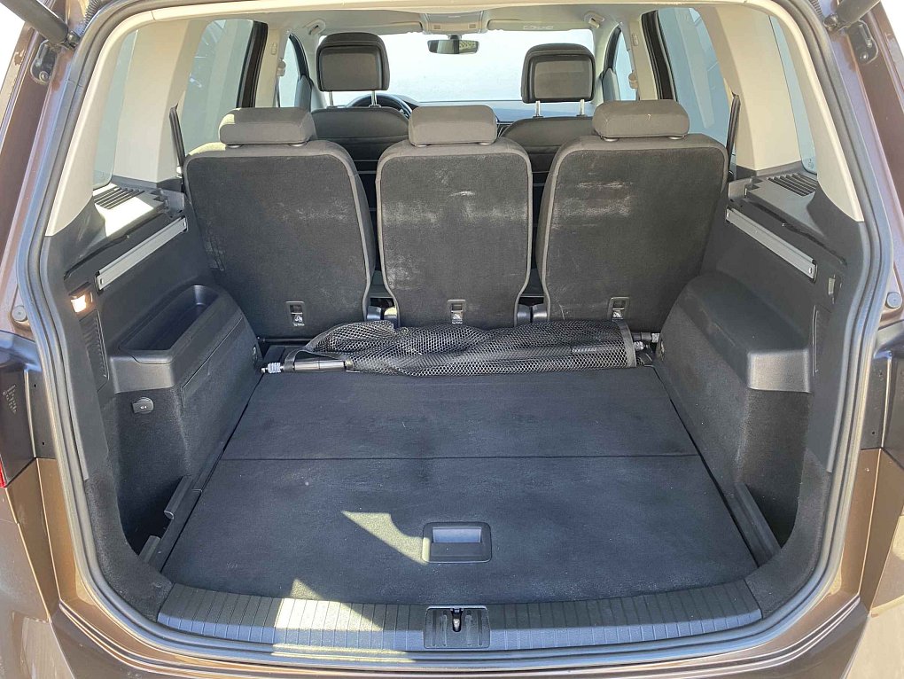 Volkswagen Touran 1.4 TSi Highline