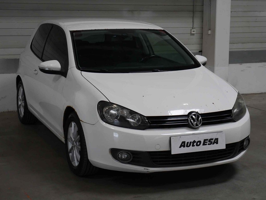 Volkswagen Golf 2.0 TDi 