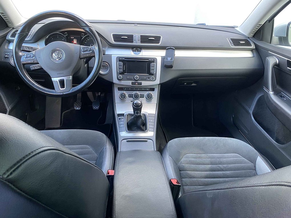 Volkswagen Passat 2.0 TDi Highline