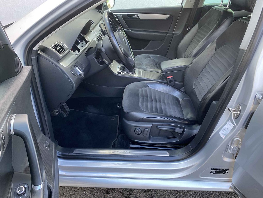 Volkswagen Passat 2.0 TDi Highline