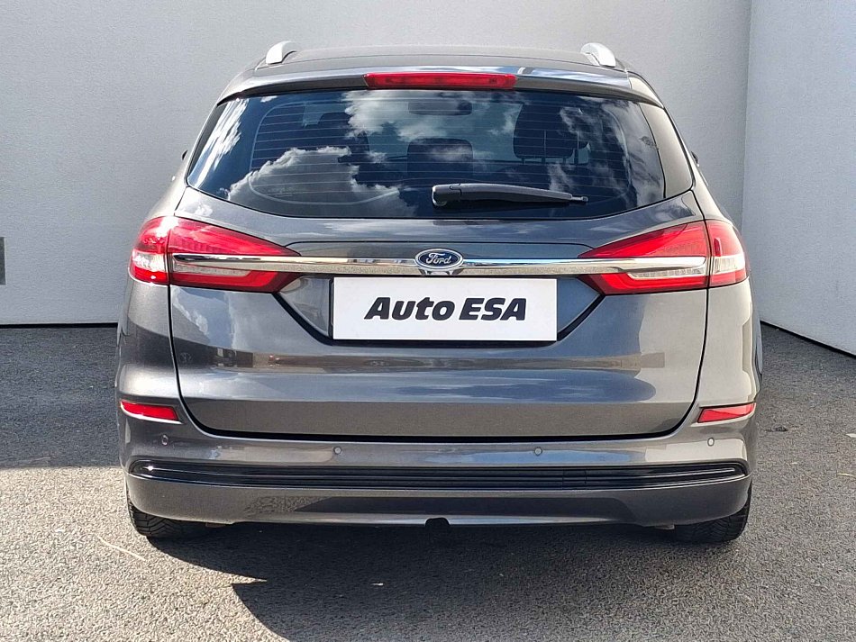 Ford Mondeo 2.0 TDCi 
