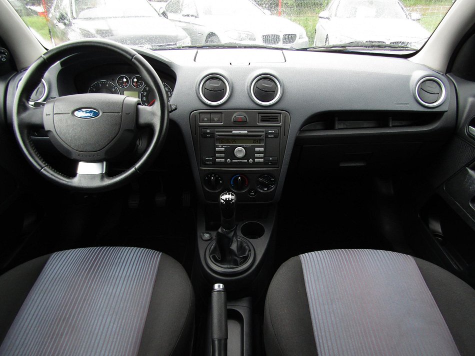 Ford Fusion 1.4 i 