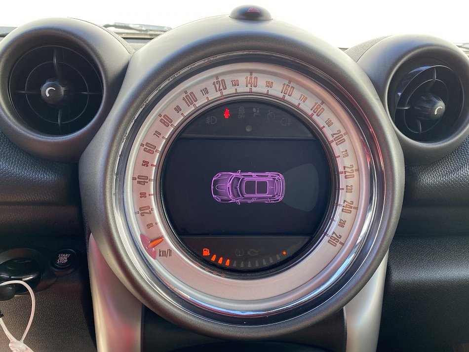 Mini Cooper 2.0d 