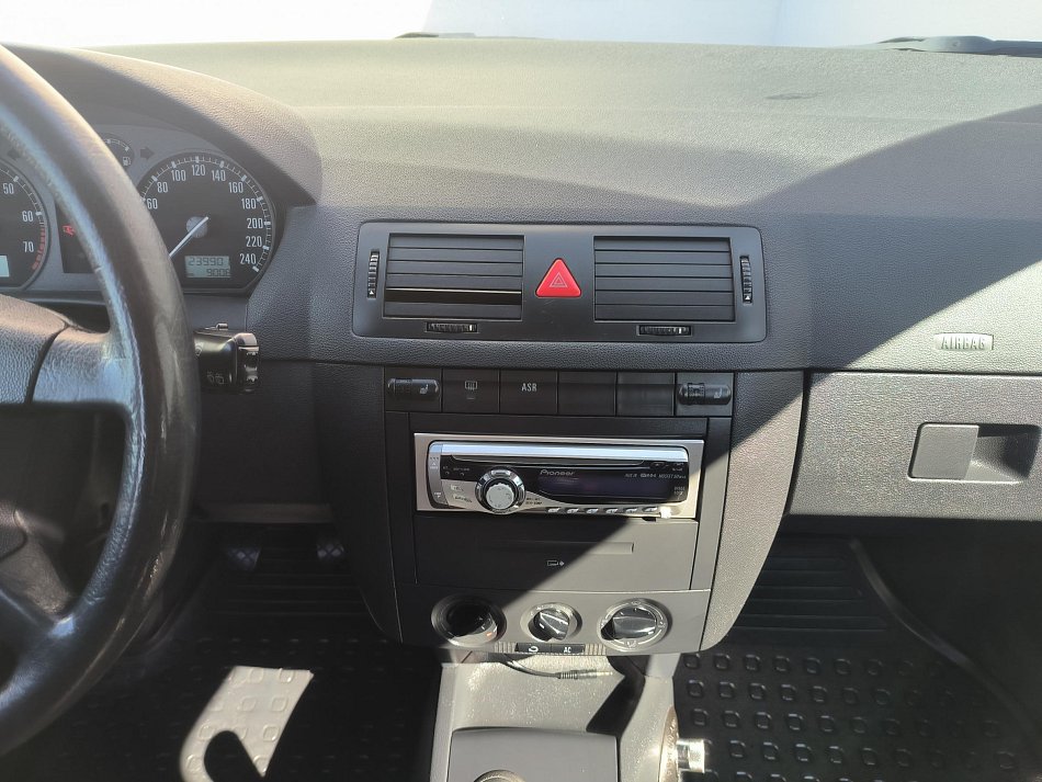 Škoda Fabia I 1.4 16V 
