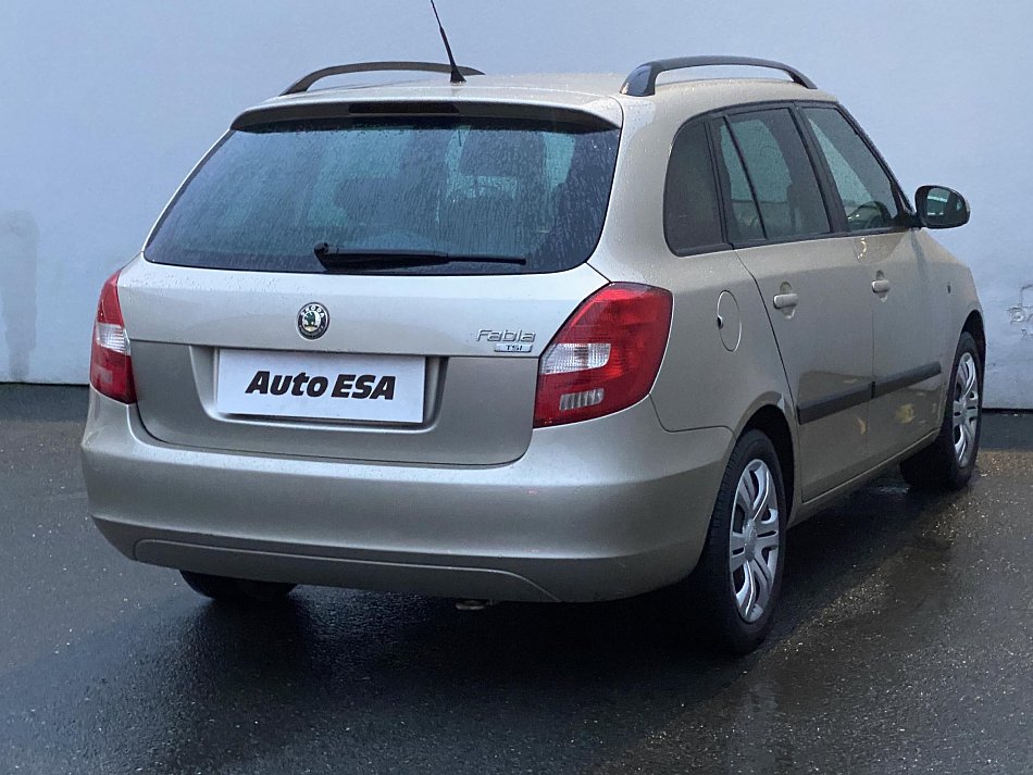 Škoda Fabia II 1.2 TSI Ambiente