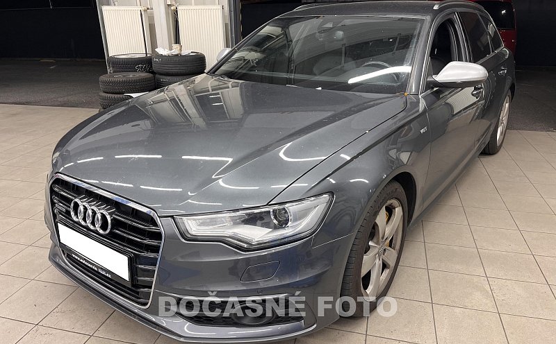Audi A6 3.0 S-line Avant