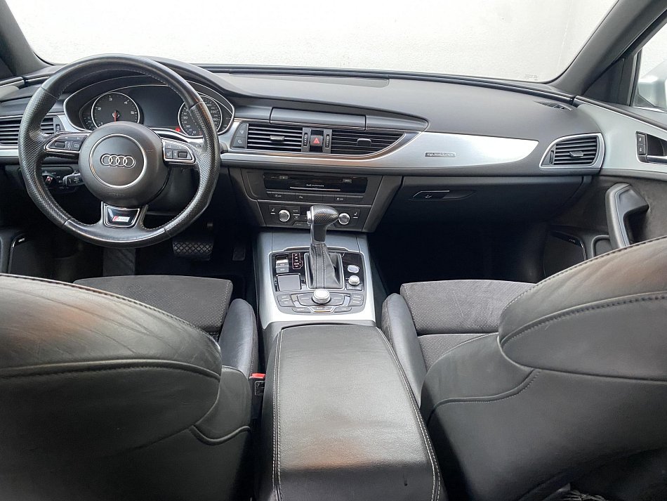 Audi A6 3.0TDi S-line Quattro