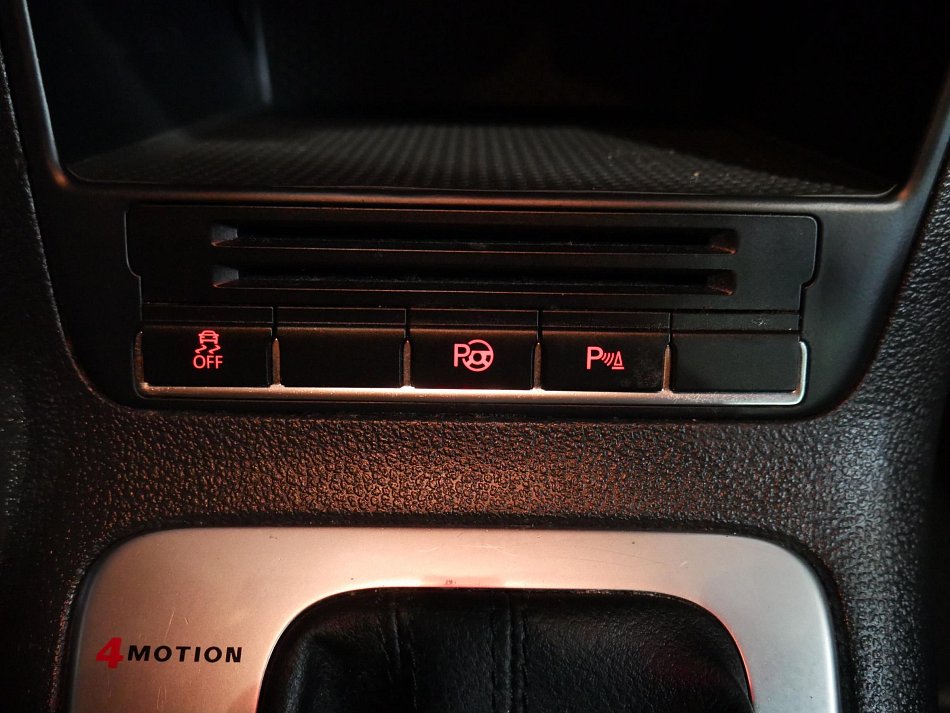 Volkswagen Tiguan 2.0 TDI  4x4