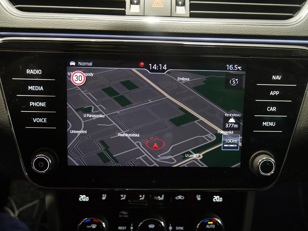 Škoda Superb III 2.0 TSI 