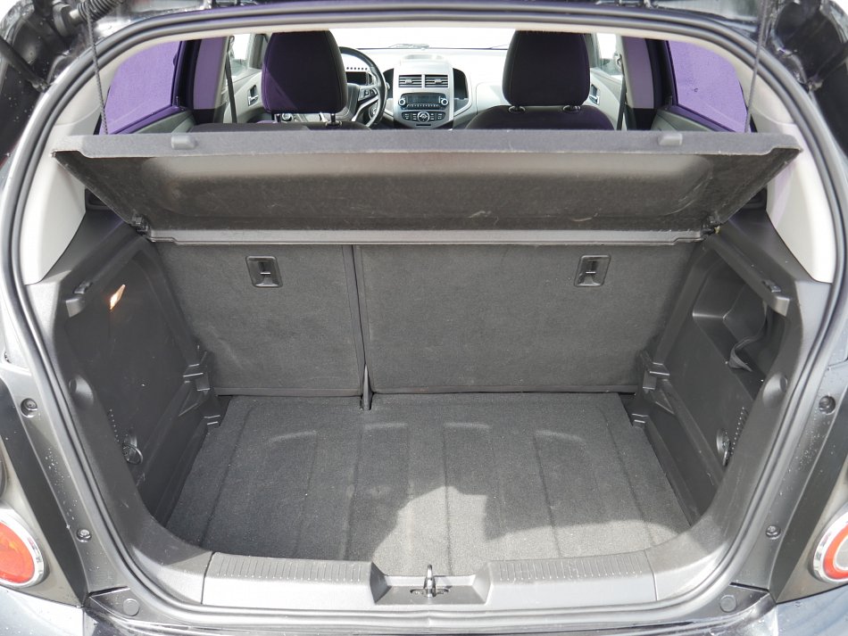 Chevrolet Aveo 1.6 i 
