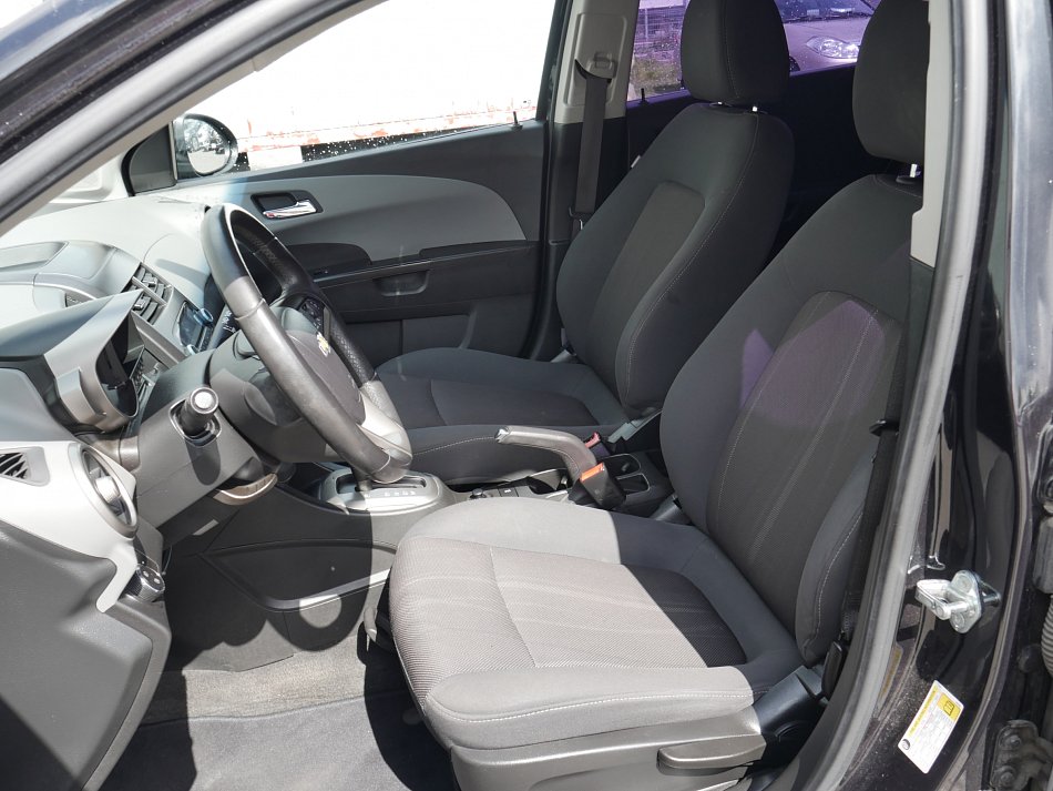 Chevrolet Aveo 1.6 i 