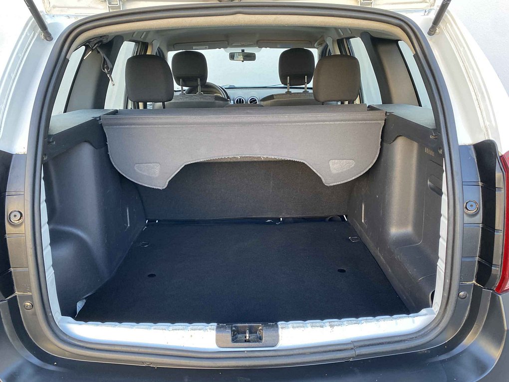 Dacia Duster 1.6i 