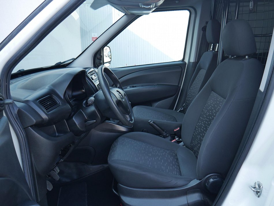 Opel Combo 1.4T CNG  MAXi