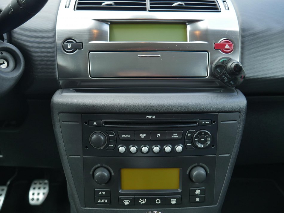 Citroën C4 2.0HDi 