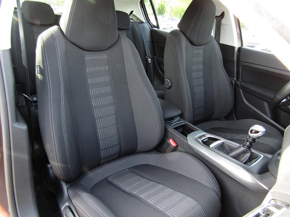 Peugeot 308 1.6 HDi Allure