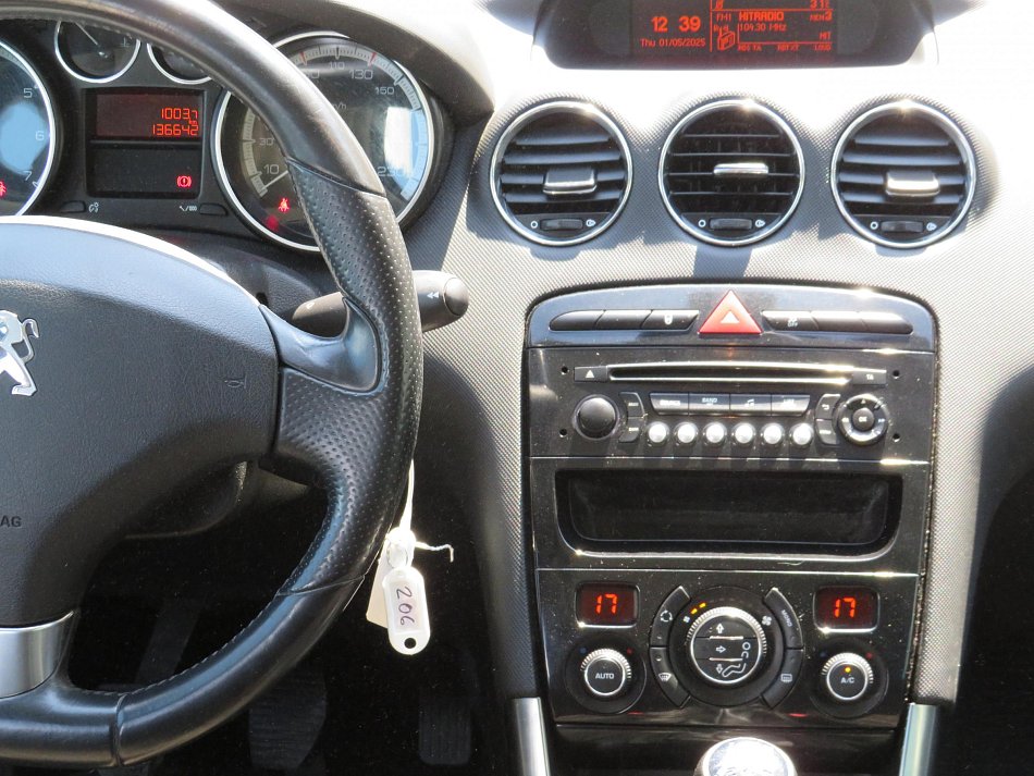 Peugeot 308 1.6i 