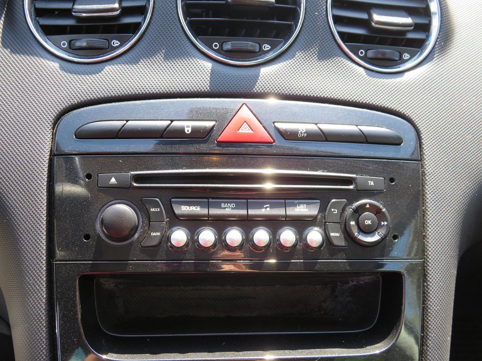 Peugeot 308 1.6i 